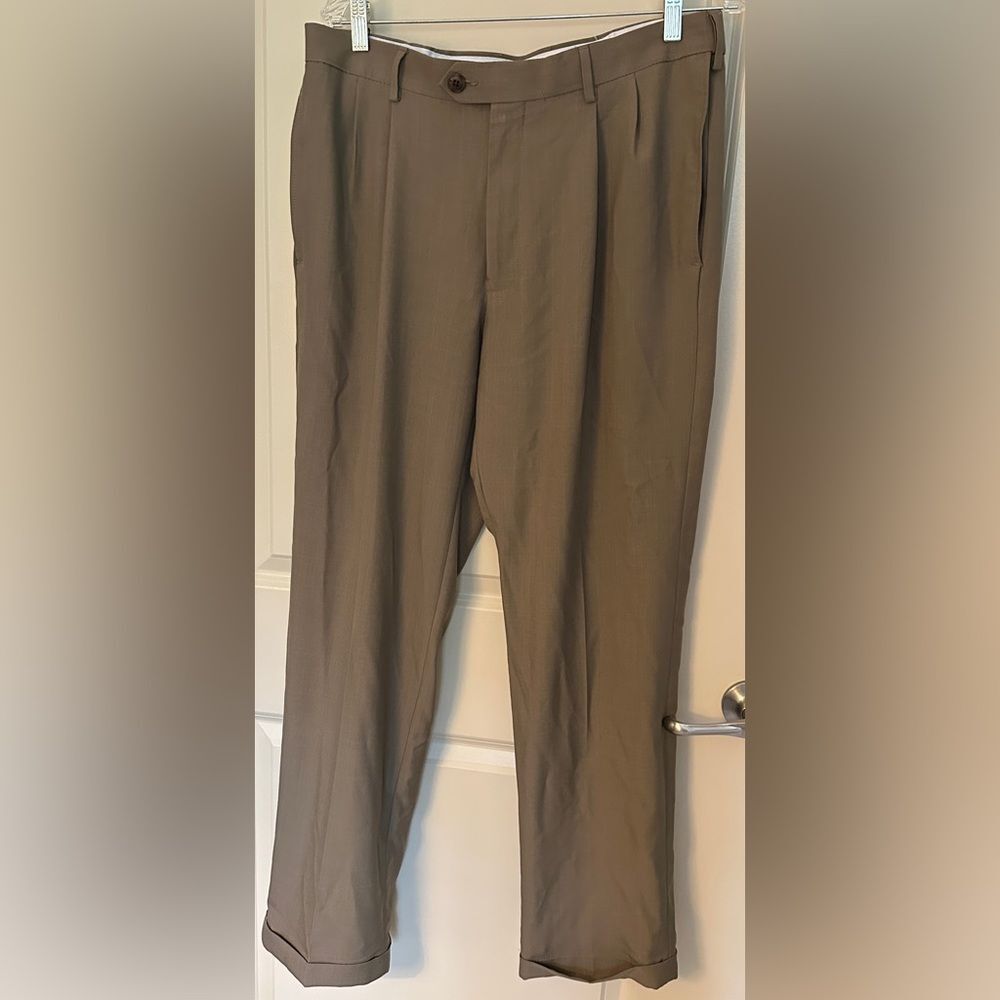 Haggar Clothing Classic Fit Eclo Stria Mens Slacks Pants Sz 34 x 32